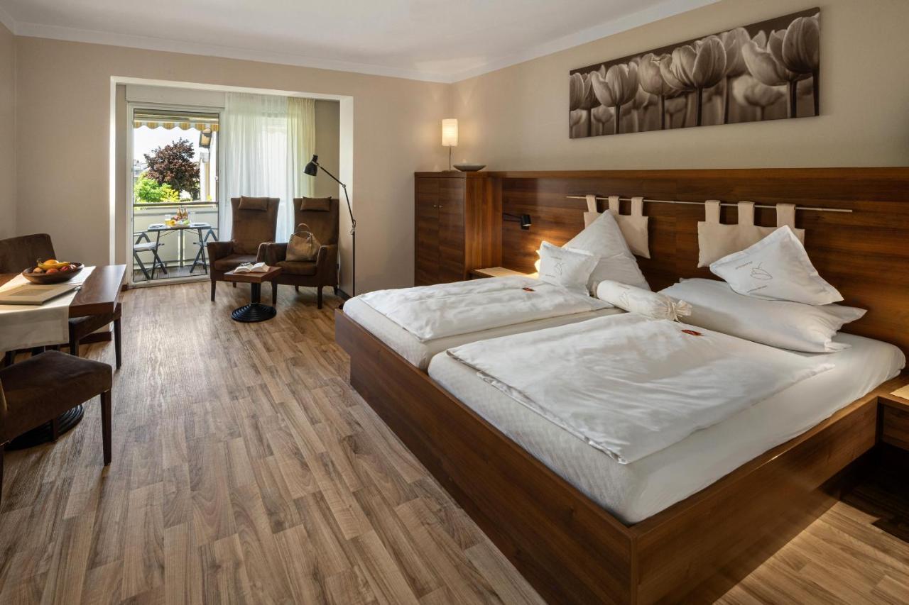Aparthotel Christine Bad Fussing Bagian luar foto