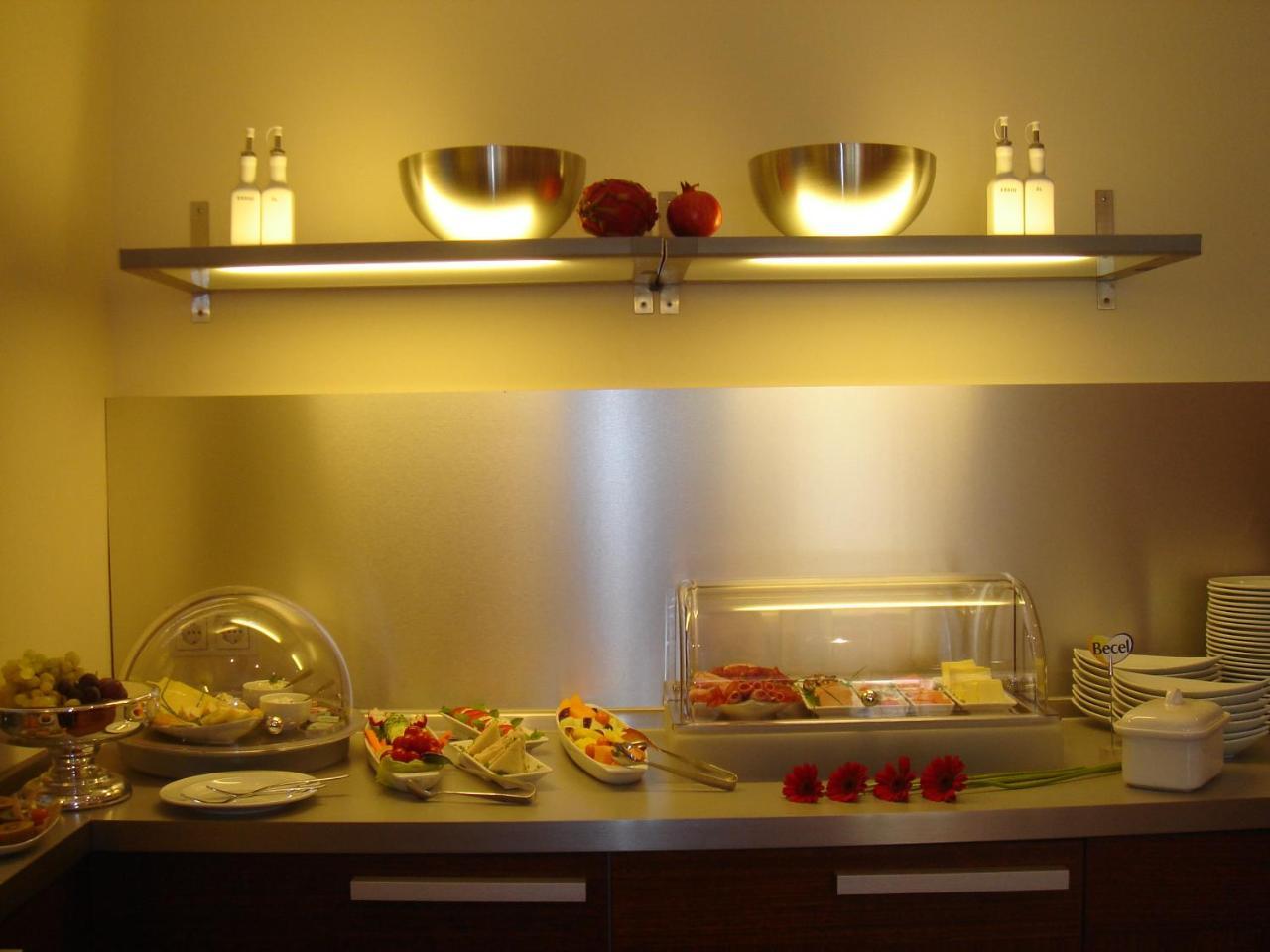 Aparthotel Christine Bad Fussing Bagian luar foto