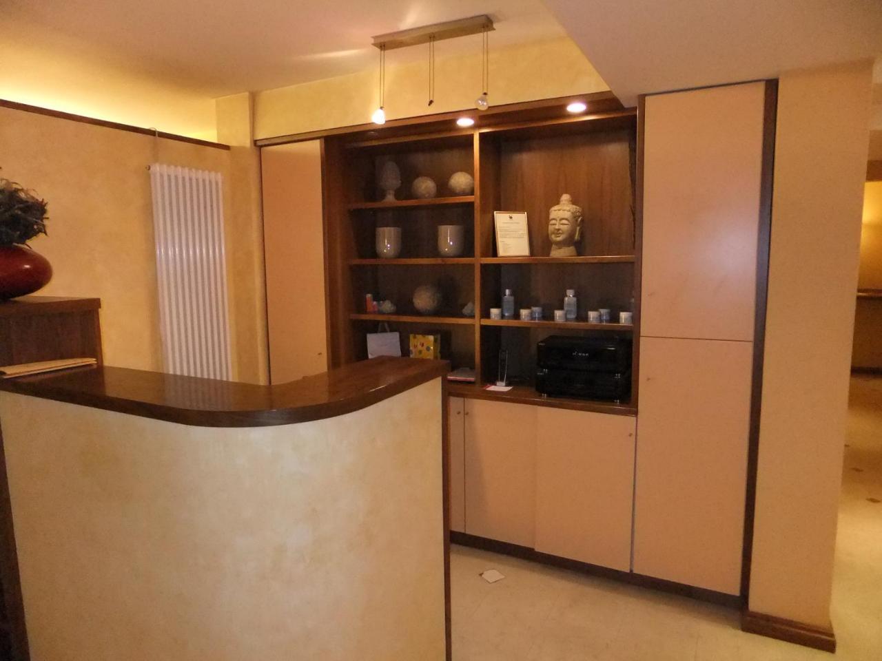 Aparthotel Christine Bad Fussing Bagian luar foto