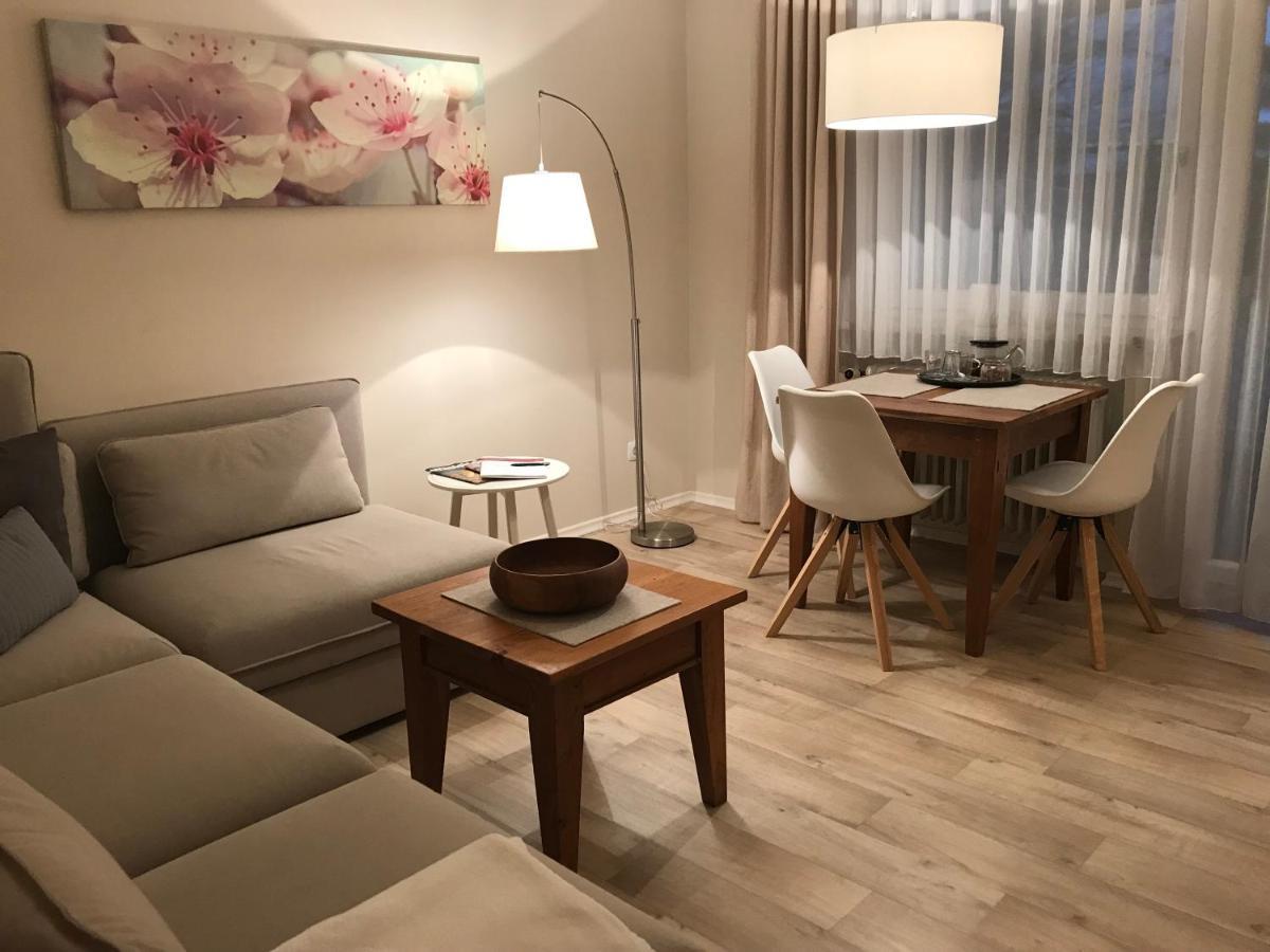 Aparthotel Christine Bad Fussing Bagian luar foto